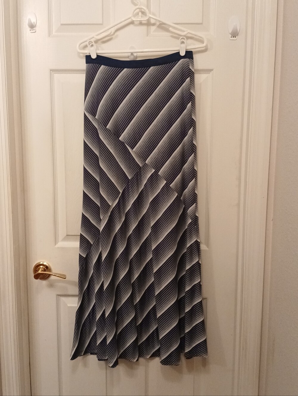 BoBeau Maxi Skirt Size Medium Asymetrical Stripe Blue White Gray Boho Retro